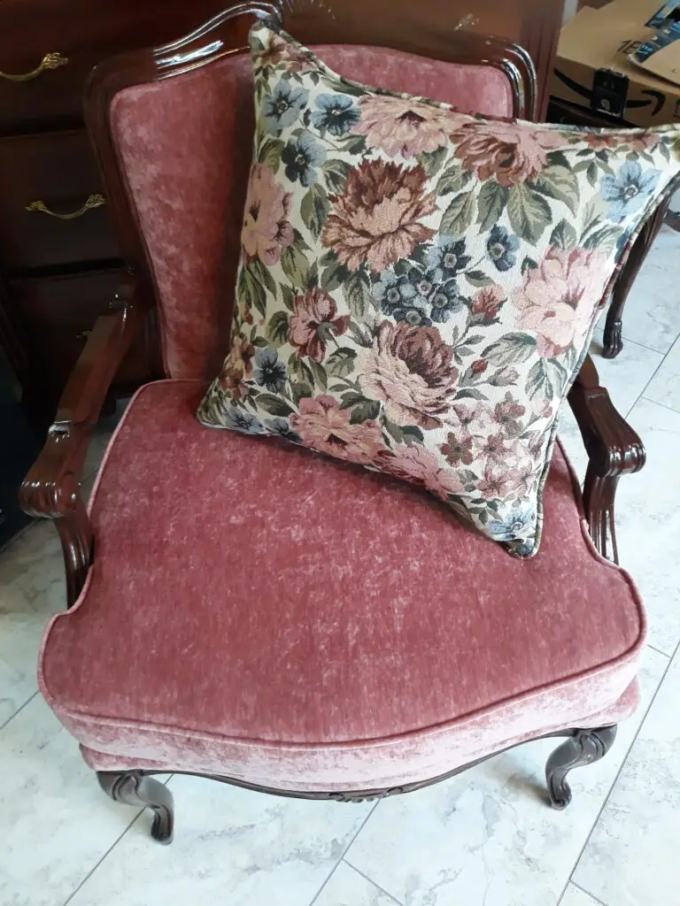 pink chair